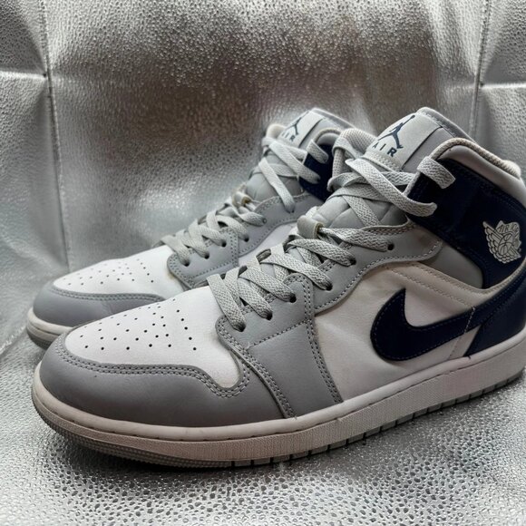 Size 12 - Nike Air Jordan 1 Mid White Wolf Gray Midnight Navy Shoes DQ8426-104 - Picture 5 of 10